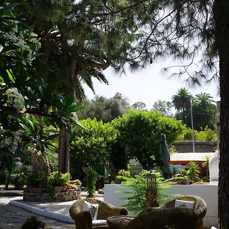Villa Del Monte Santa Brígida Екстериор снимка